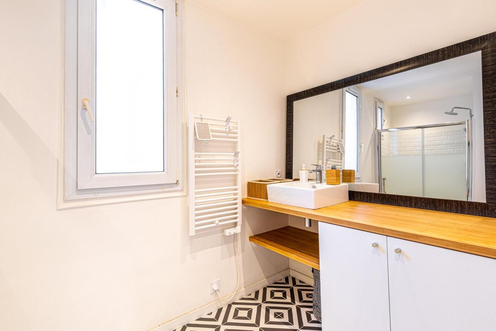 Guestready - Sejour Romantique Dans Le 20e Arr. Apartment *