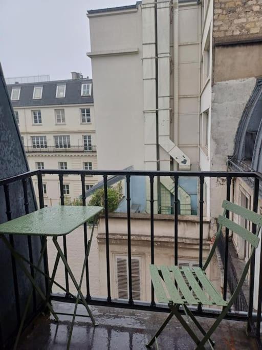 Appartement Elegant Pied-a-terre 8eme