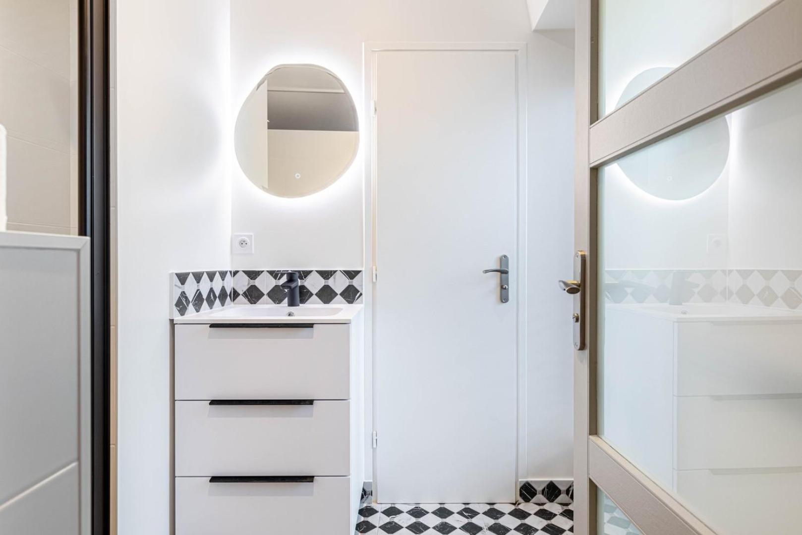 Guestready - Urban Hideout Near Montmartre Apartment *