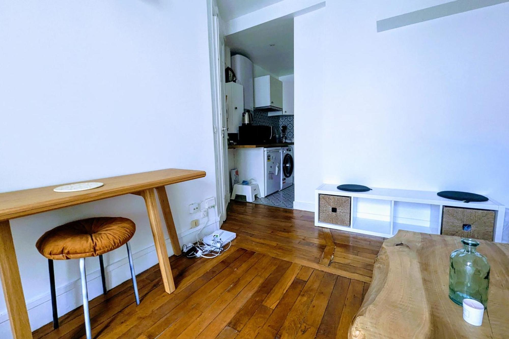 Bright And Peaceful Nest Near Montmartre Appartement Paris