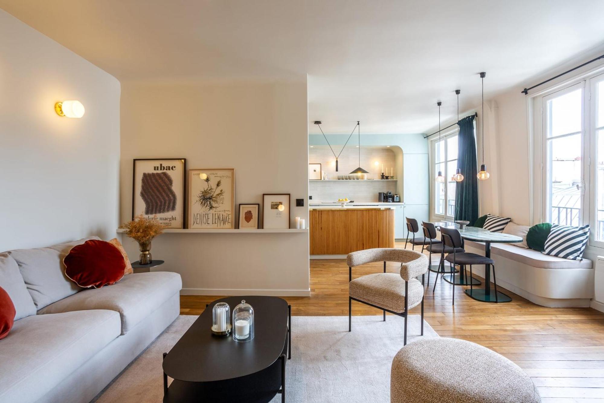 Habitat Parisien - Madeleine Galeries Lafayette Apartment Paris