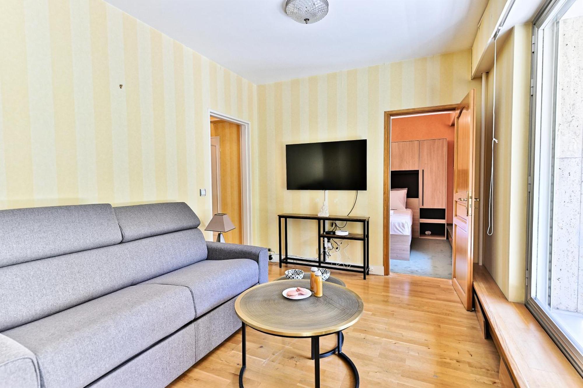 Apartment #vaugirard Mairie Du 15eme *