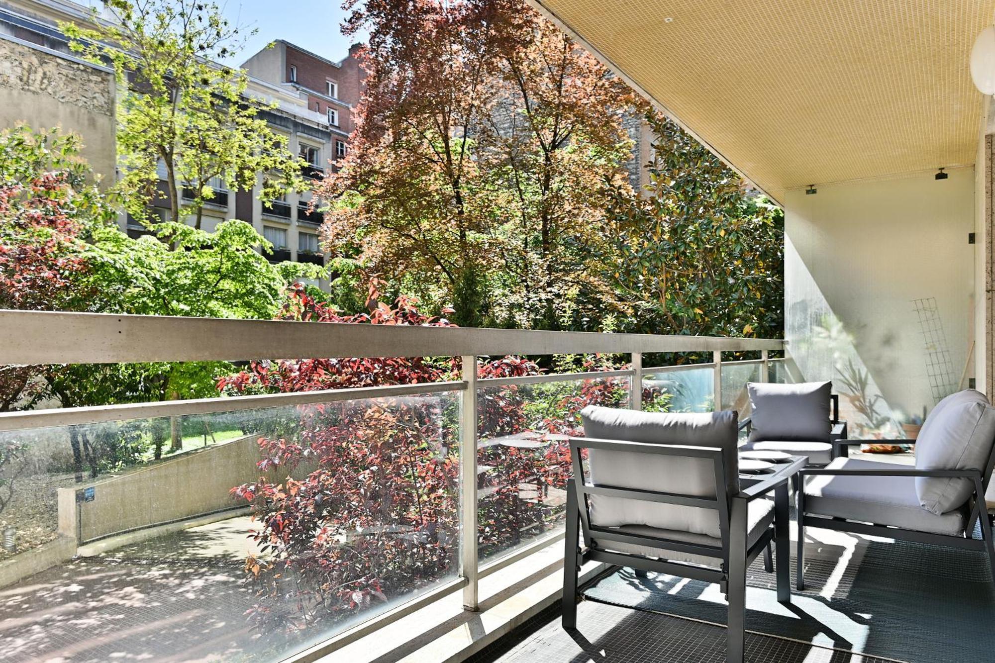 Apartment #vaugirard Mairie Du 15eme Paris