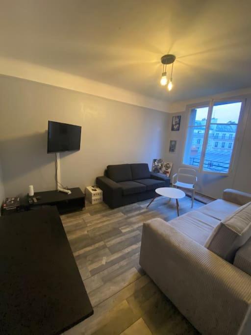 T2, Quartier St Georges Apartment Paris