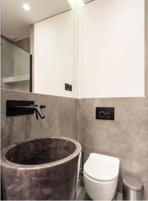 Tronchet Apartment Paris
