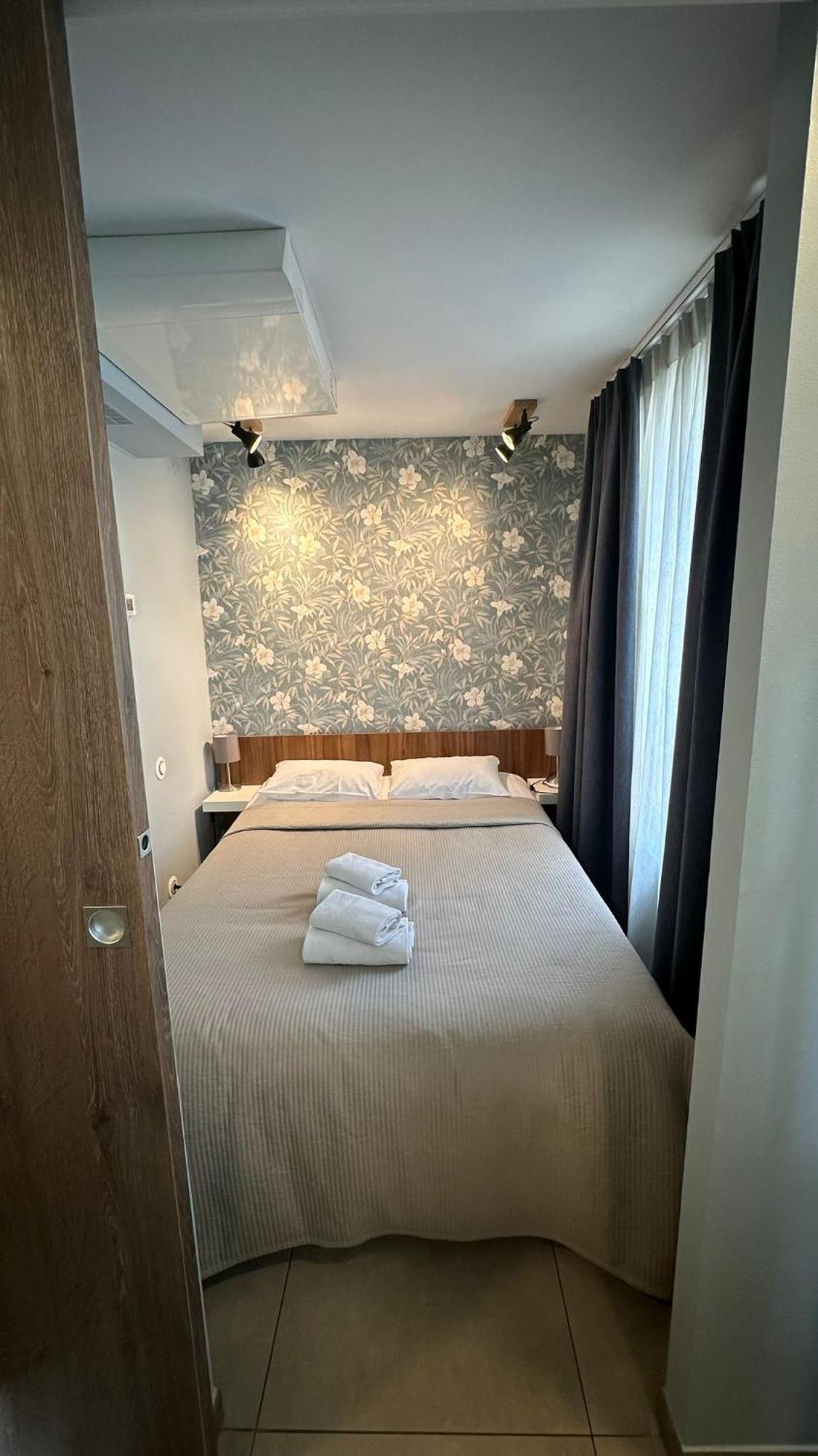 Inter-residences Aupres Multiresidence De L'elysee