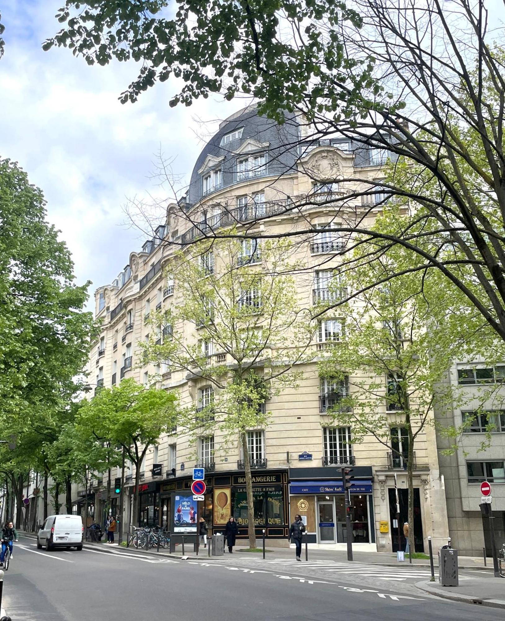 Superbe Haussmannien Suspendu * Paris
