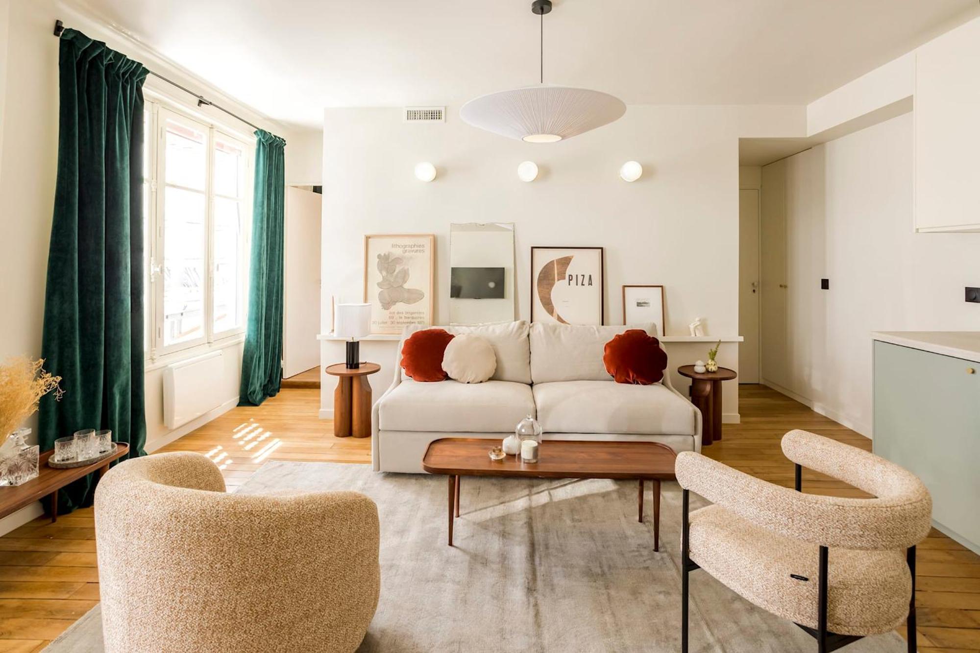 Habitat Parisien - Madeleine Galeries Lafayette Apartment Paris