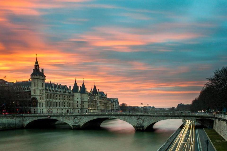 Apartment Luxury Apartement, Pres De Musee Louvre