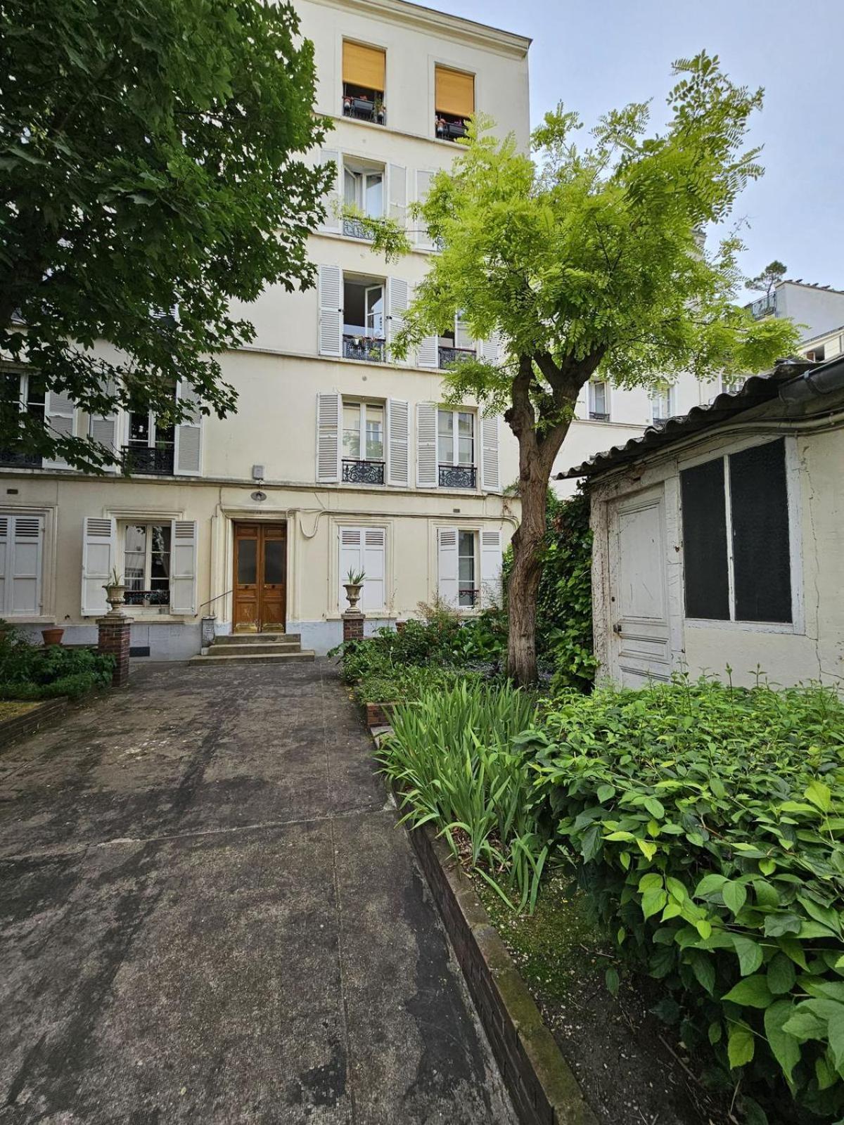 Joli Havre De Paix En Plein Batignolles Appartement