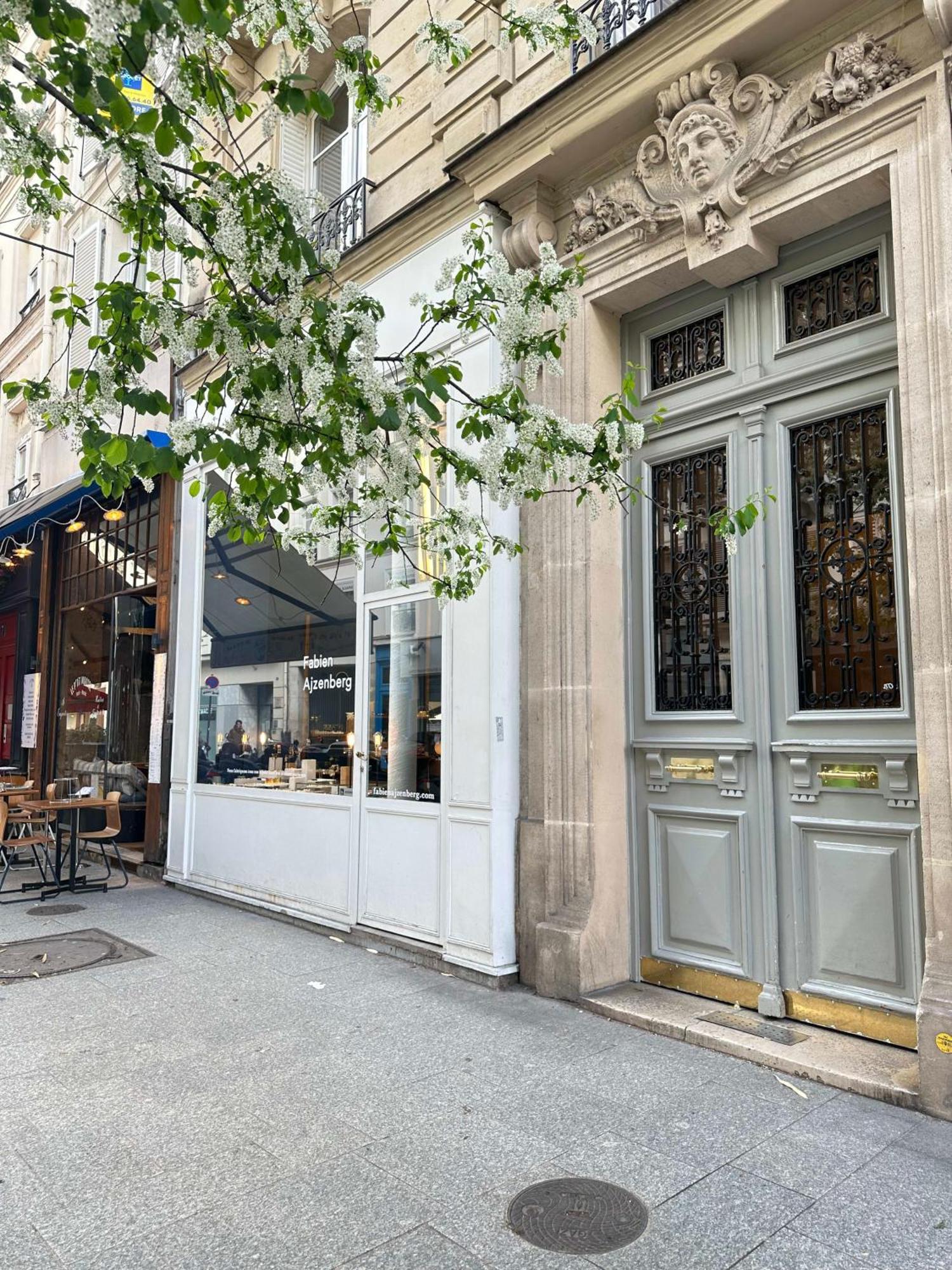 Modern & Dreamy Duplex In Le Marais Appartement Paris