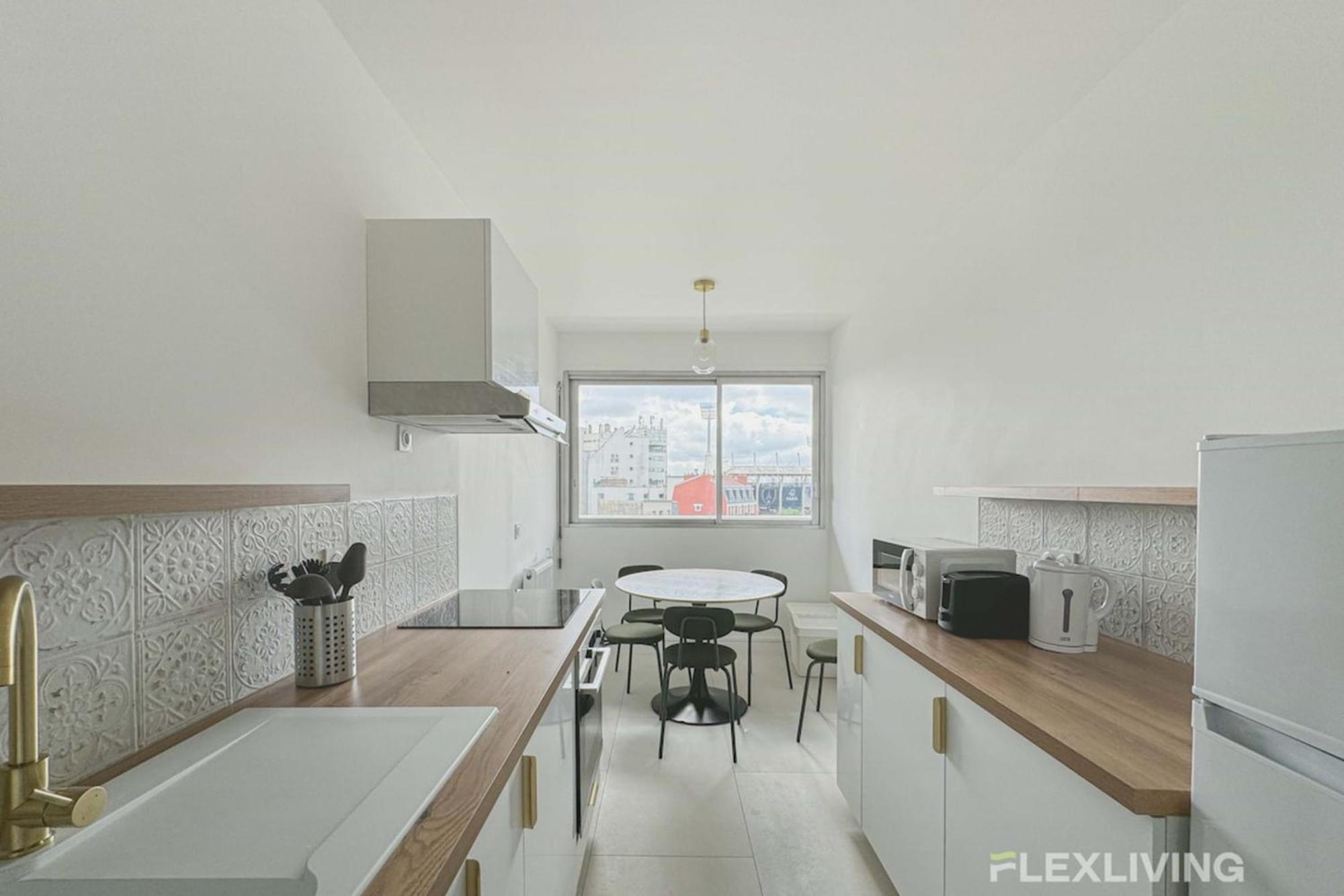Flexliving - - Mouchez Holiday home Paris