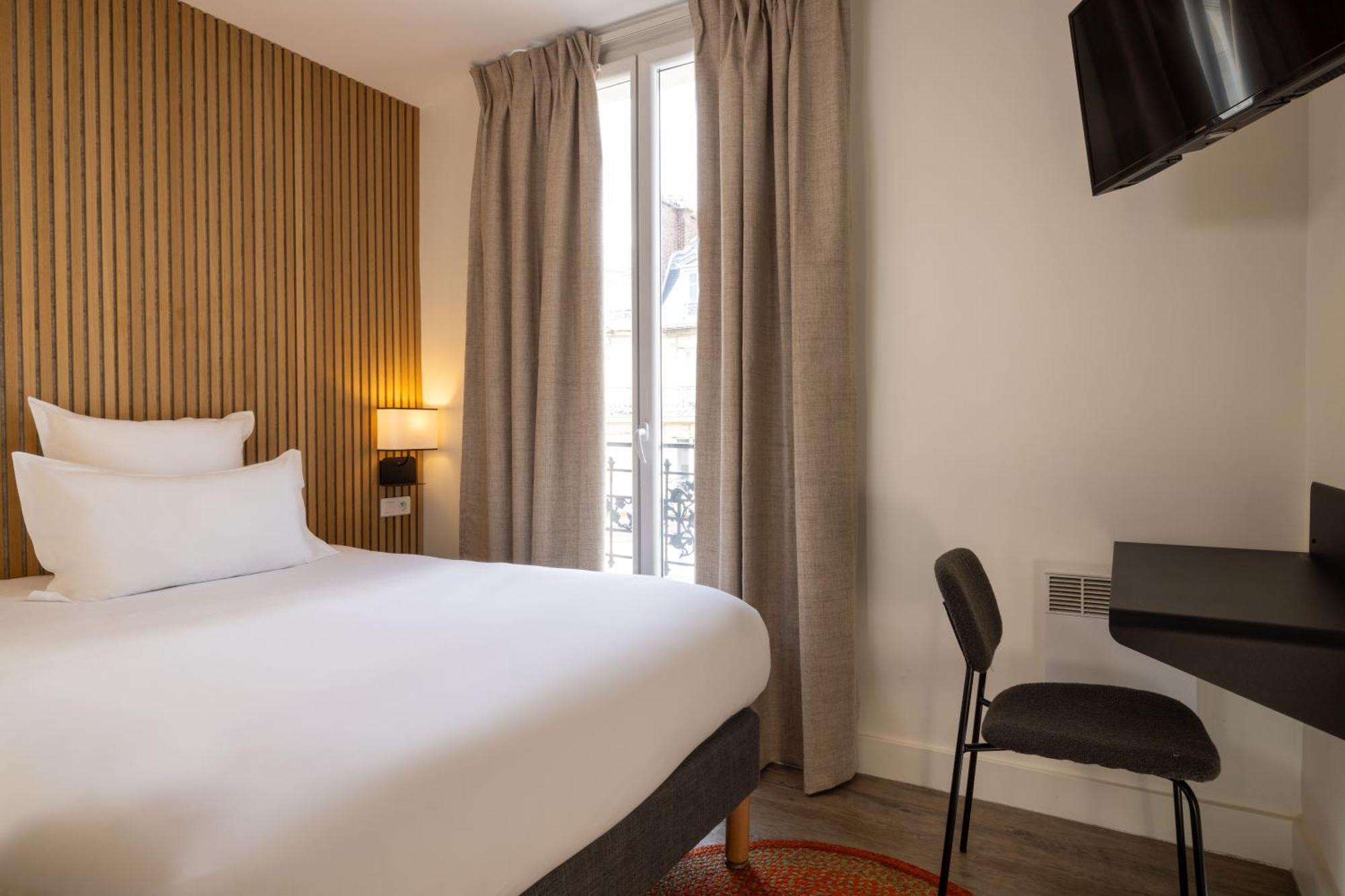 Korner Eiffel Hotel Paris