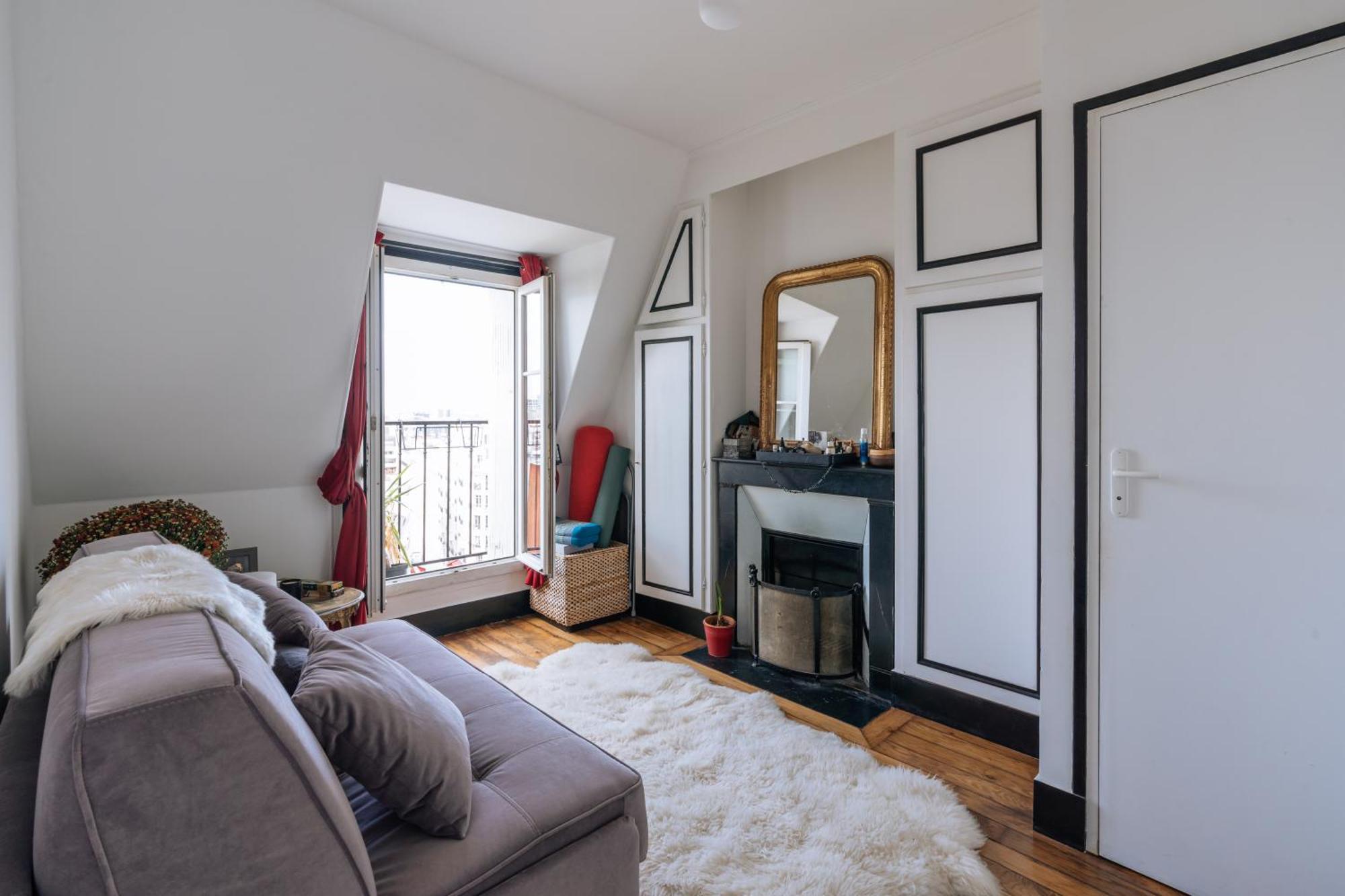 Amazing View 2bd Montmartre! Apartment