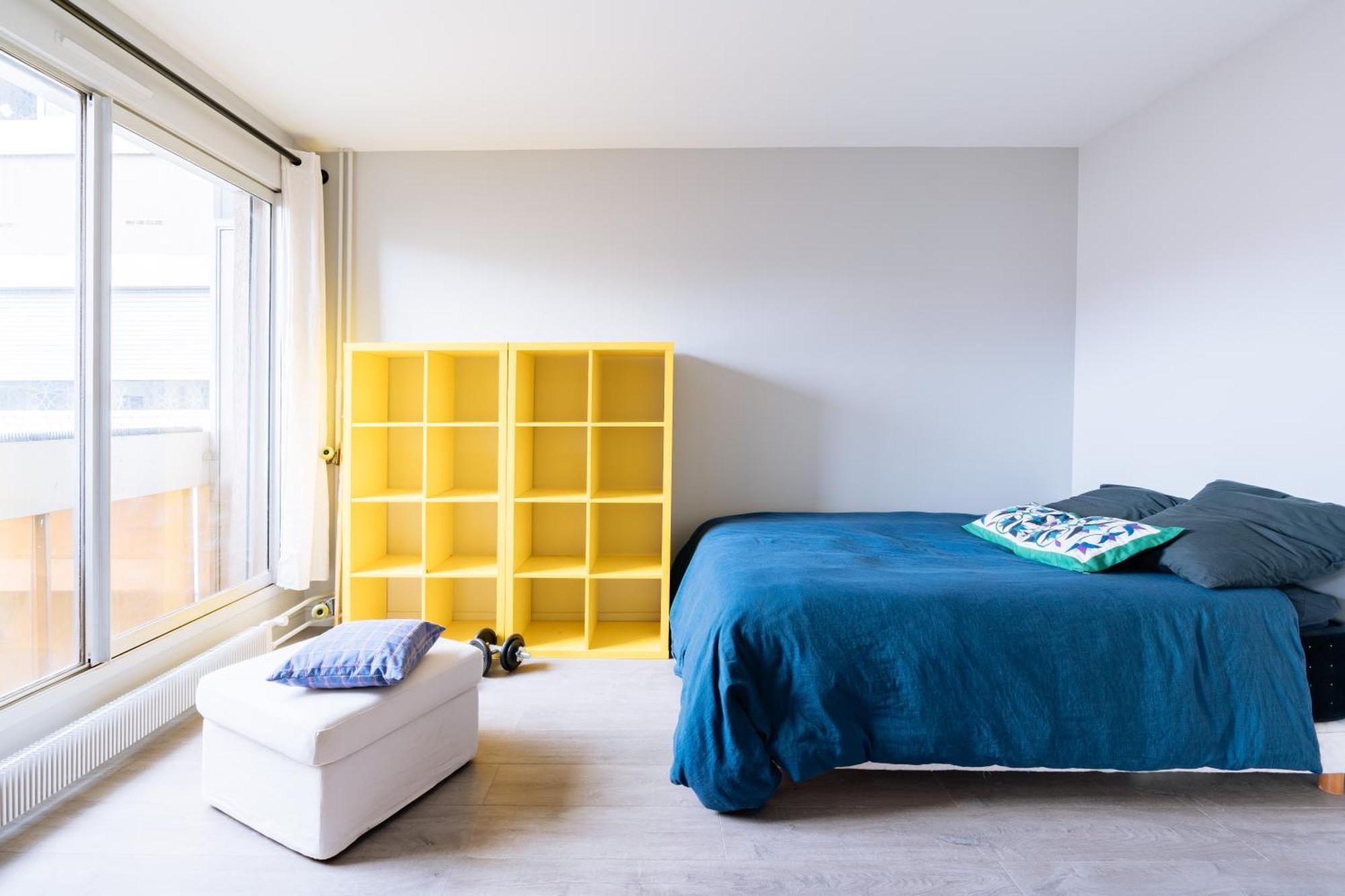 Exuberant 1bd Near Canal Saint-martin!