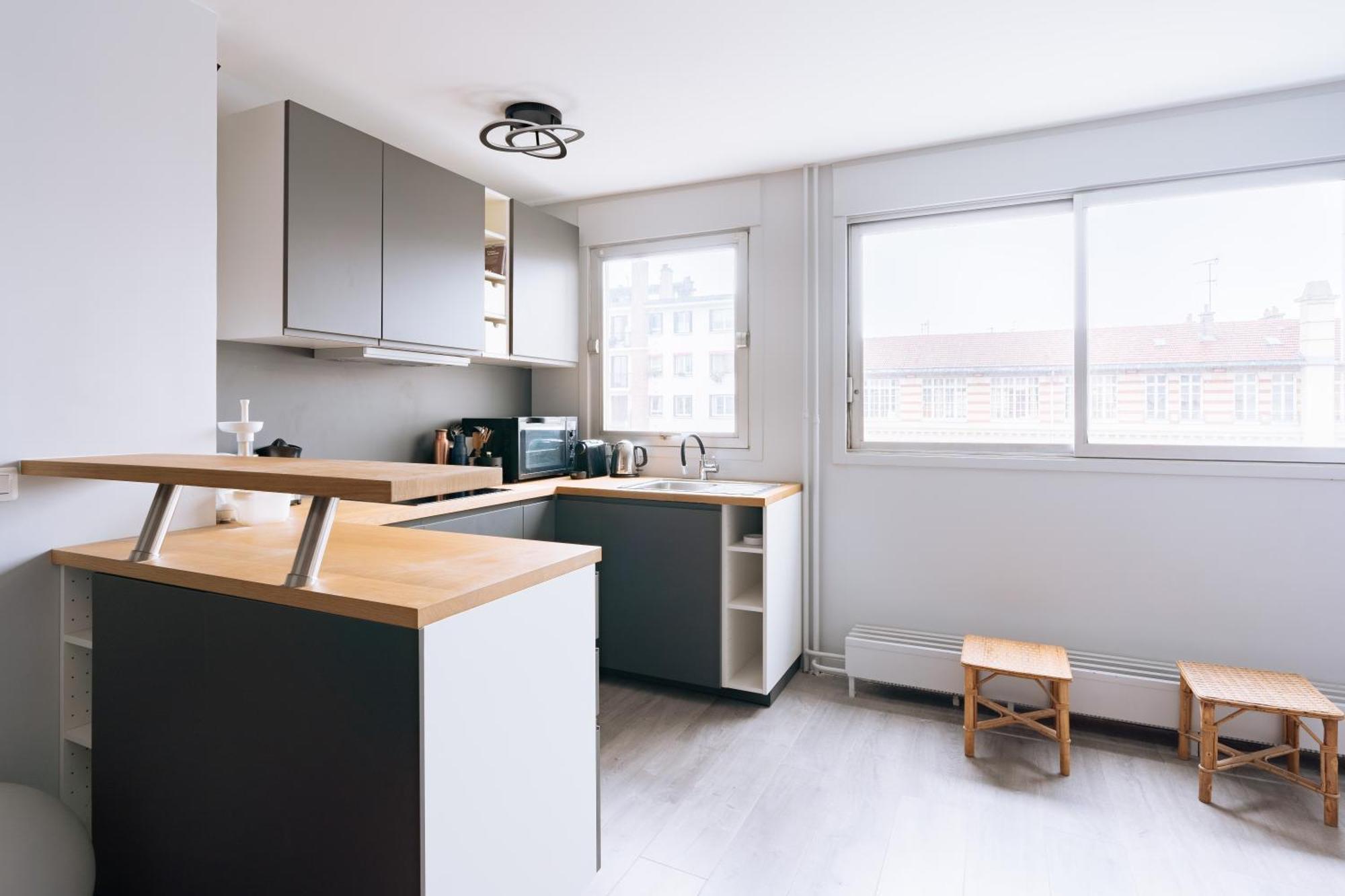 Apartment Exuberant 1bd Near Canal Saint-martin! *