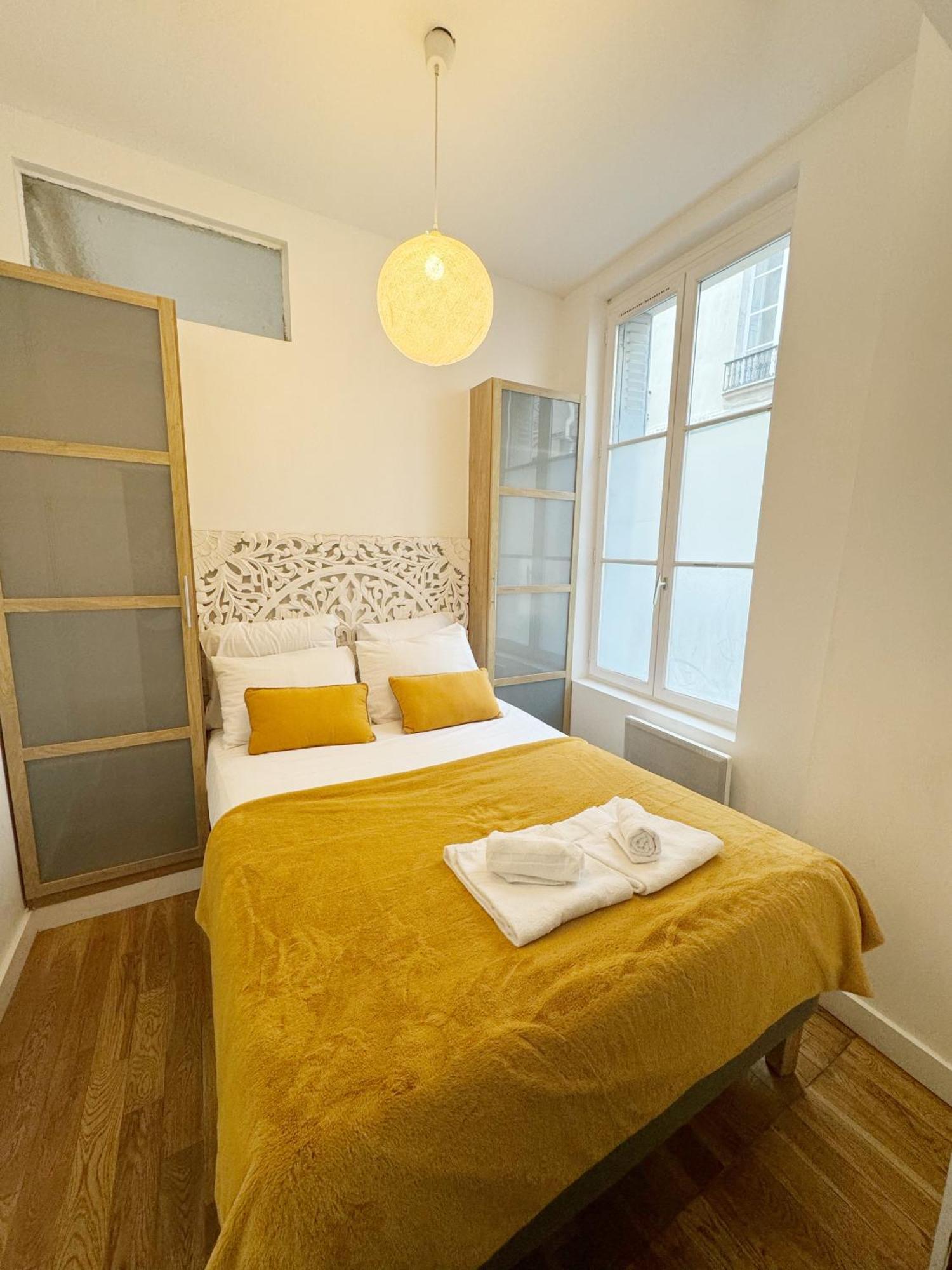 Du Lion/ac Historic Flat, Marais, 4-5 Guests Appartement *