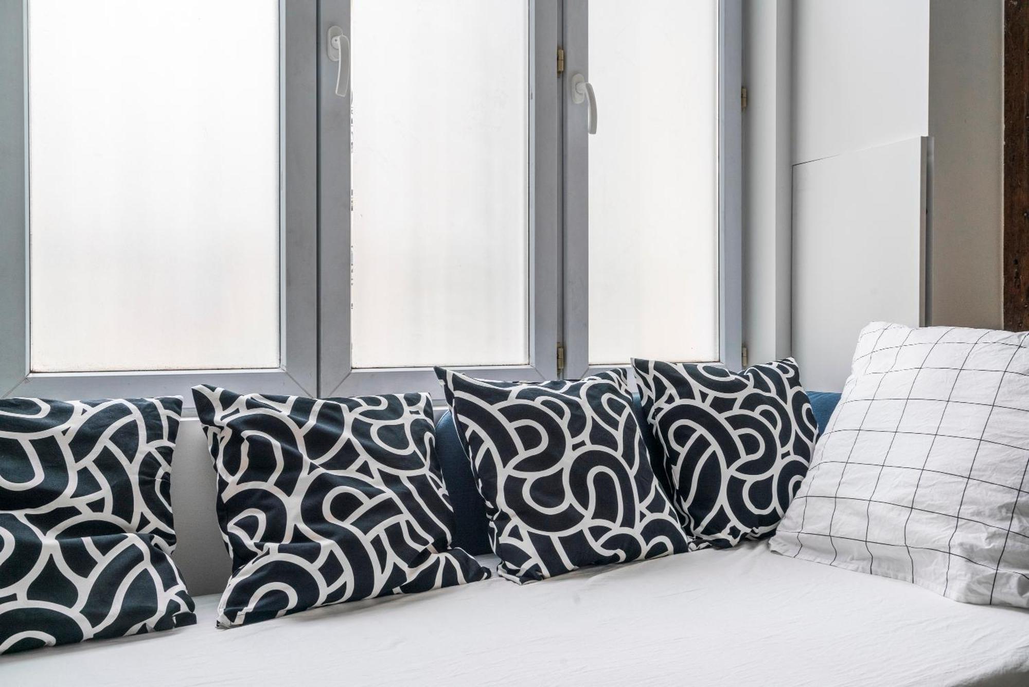 Merryland Chatelet Apartment