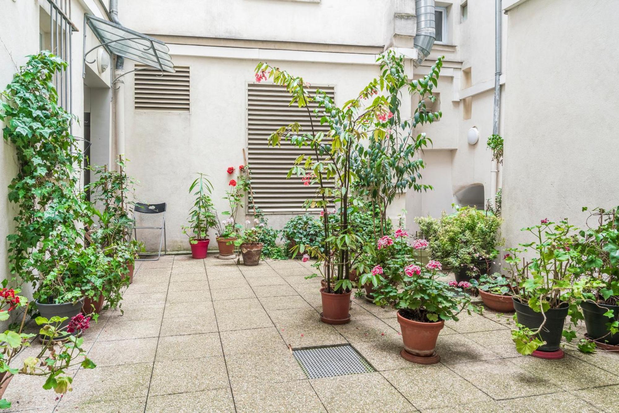 Apartment Merryland Chatelet