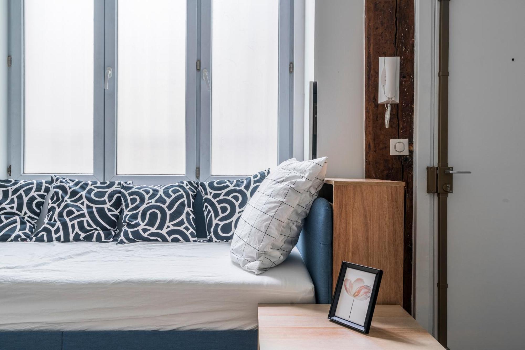 Merryland Chatelet Apartment