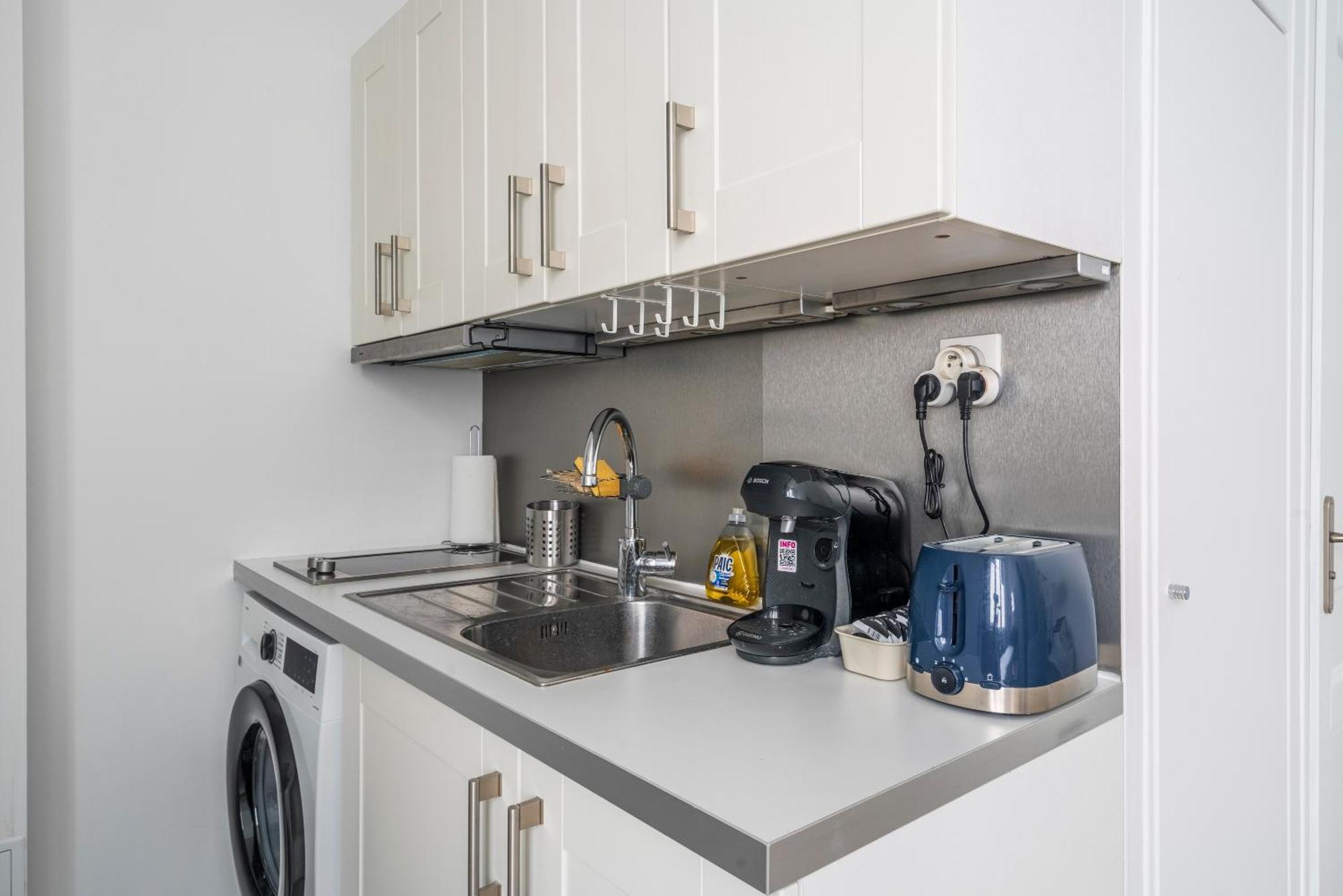 Apartment Merryland Chatelet Paris