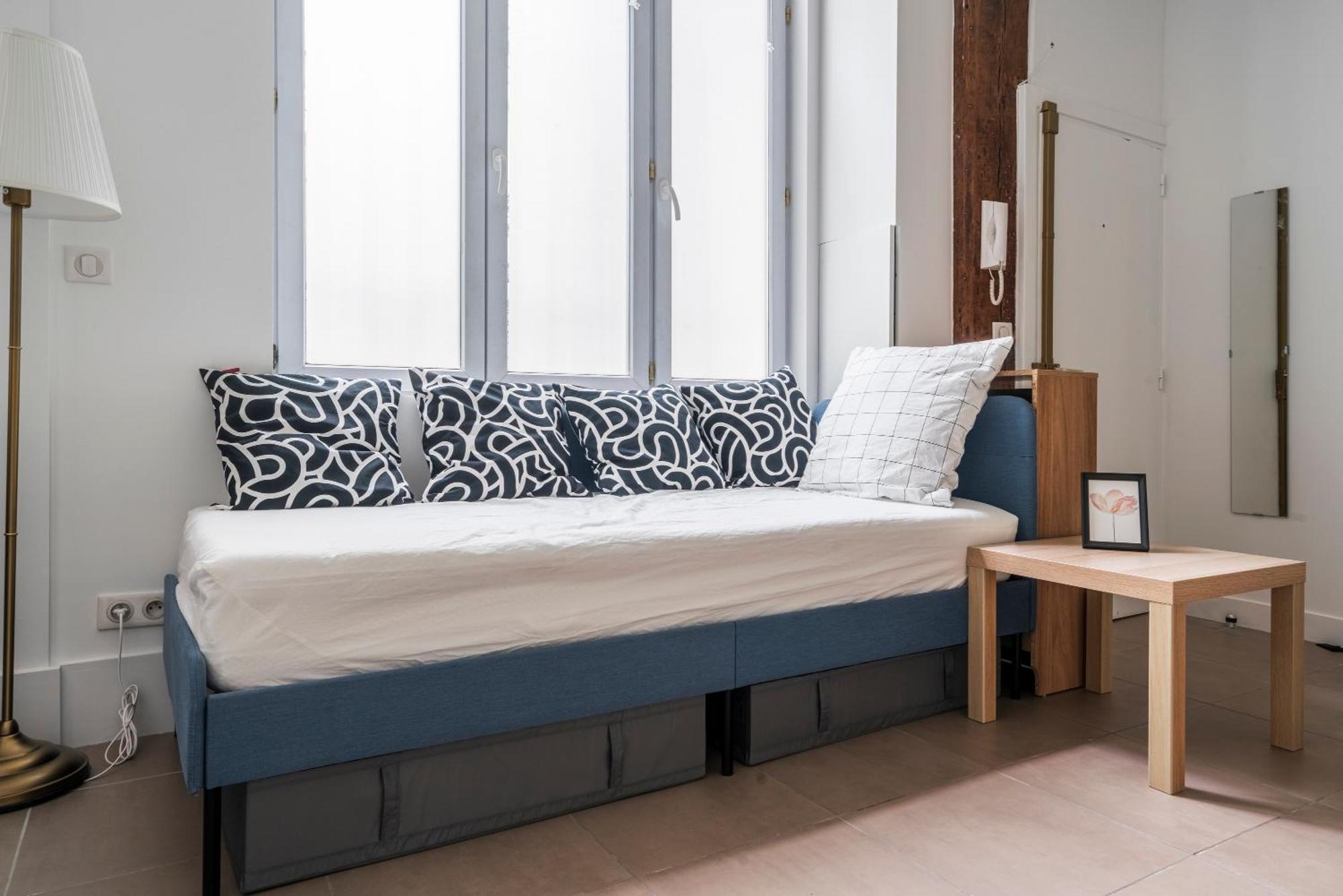 Apartment Merryland Chatelet Paris