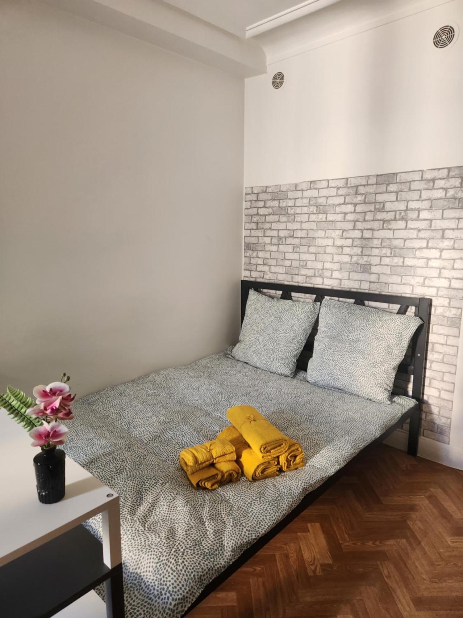 Appartement Charmant 9eme *