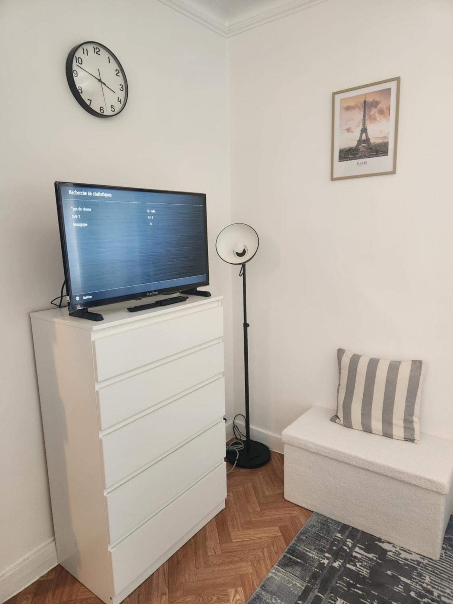 Appartement Charmant 9eme Paris