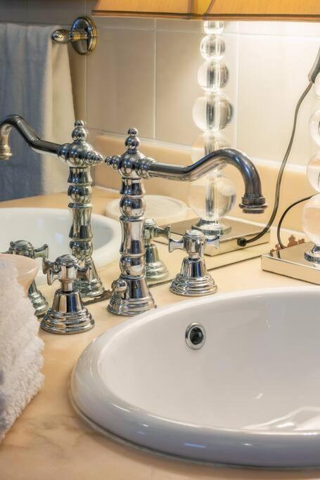 Dauphine Saint Germain 6th Arr 2bedrooms Apartment