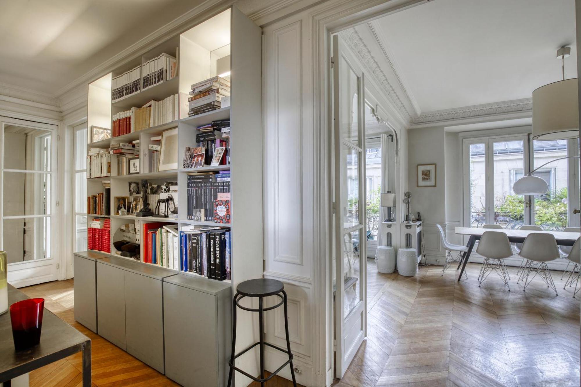 Apartment 3 Marais 4 *
