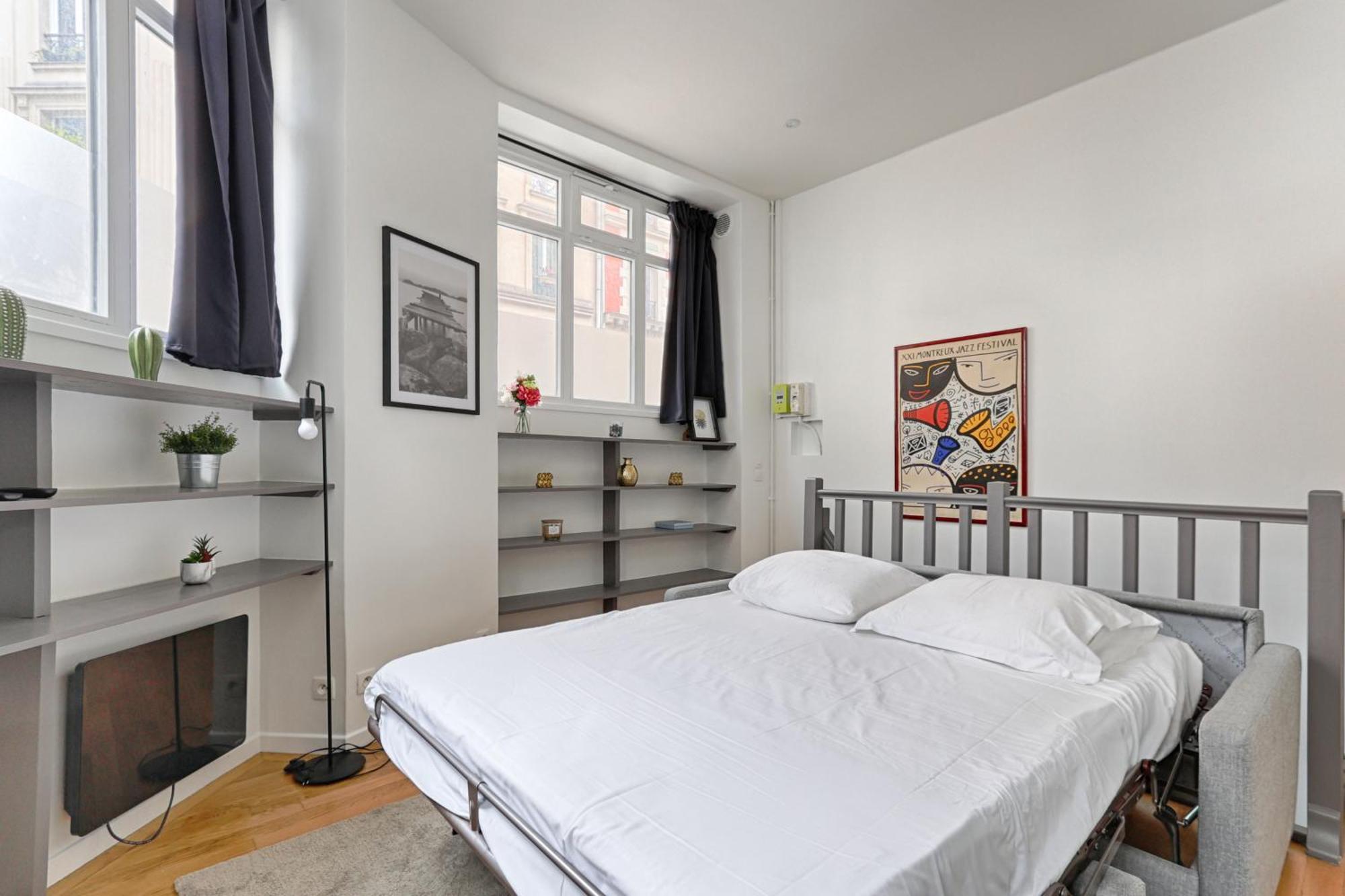 Apartment Charming Heart Of 17th Paris