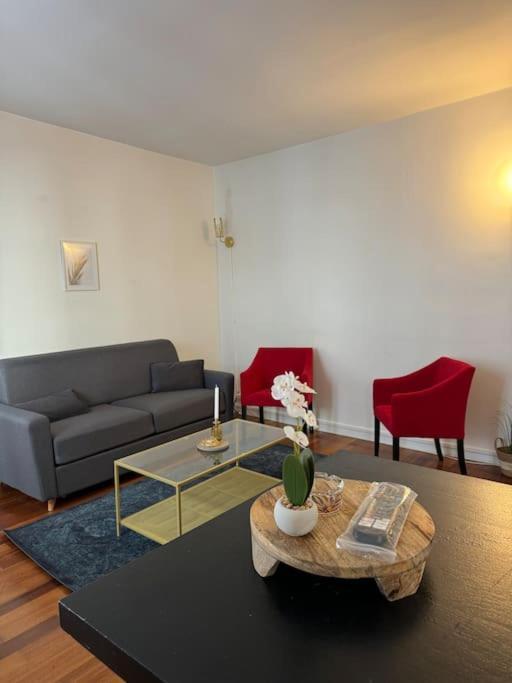Apartment Au Moulin Rouge Paris