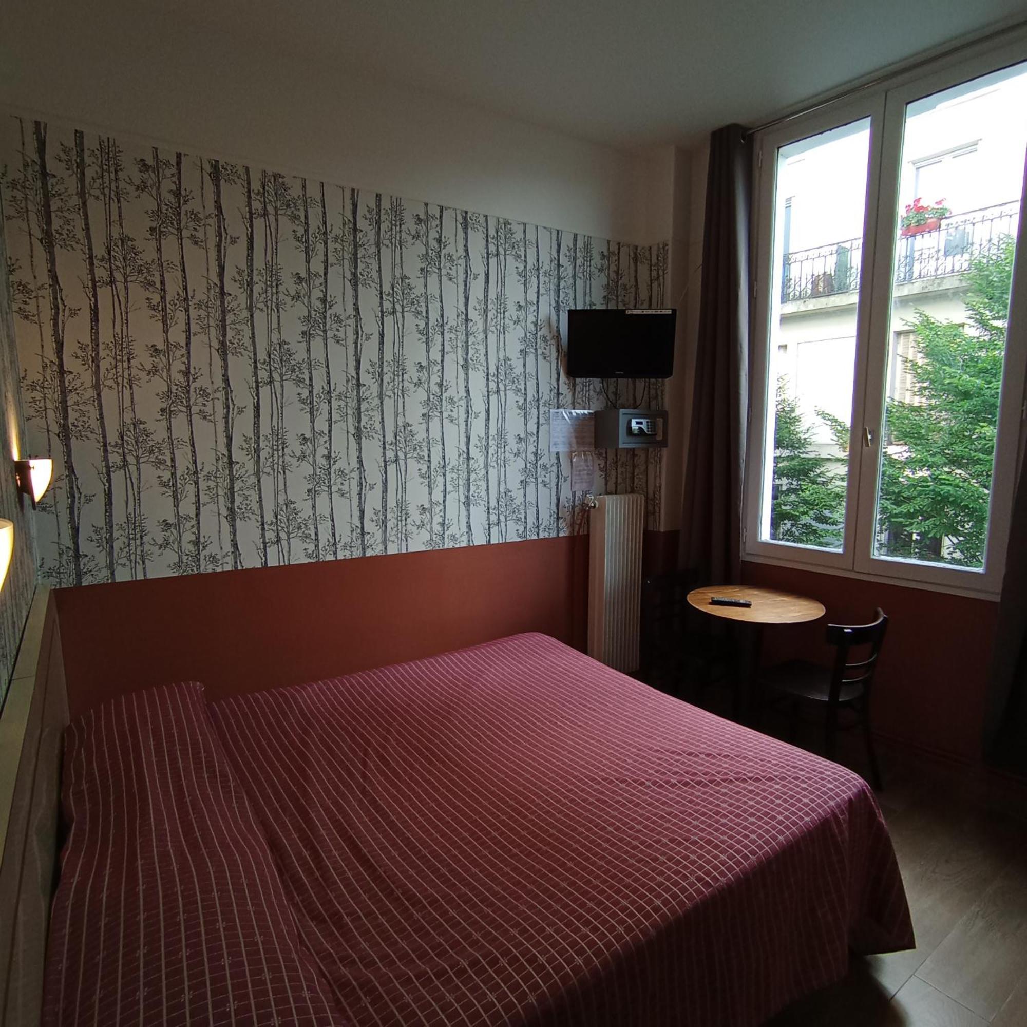 Caulaincourt Montmartre By Hiphophostels Hostel Paris