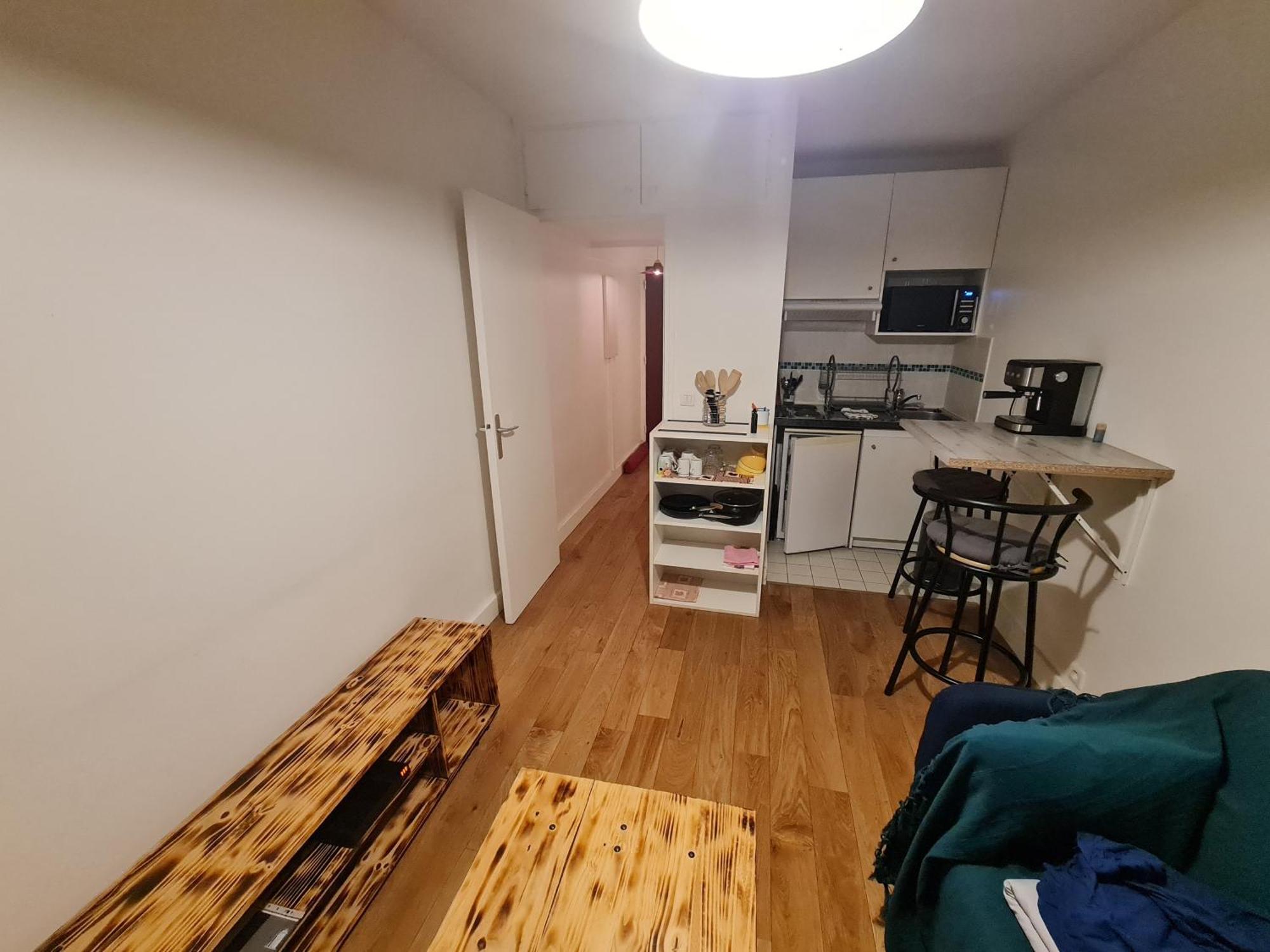 Studio Calme Et Central * Paris