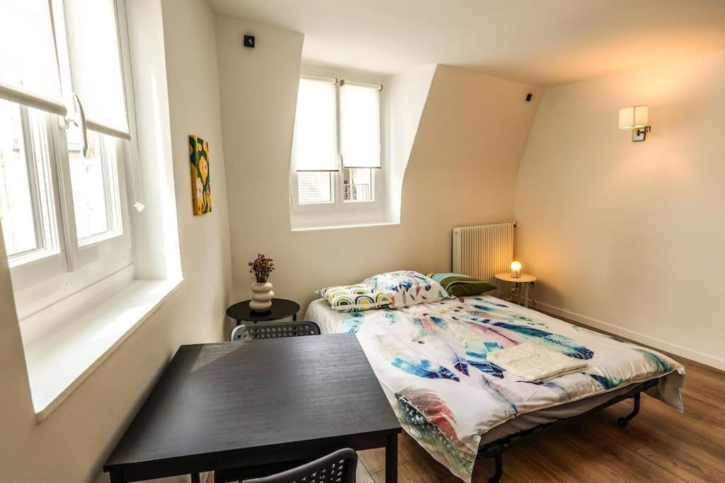 Sunny Notre Dame Appartement *