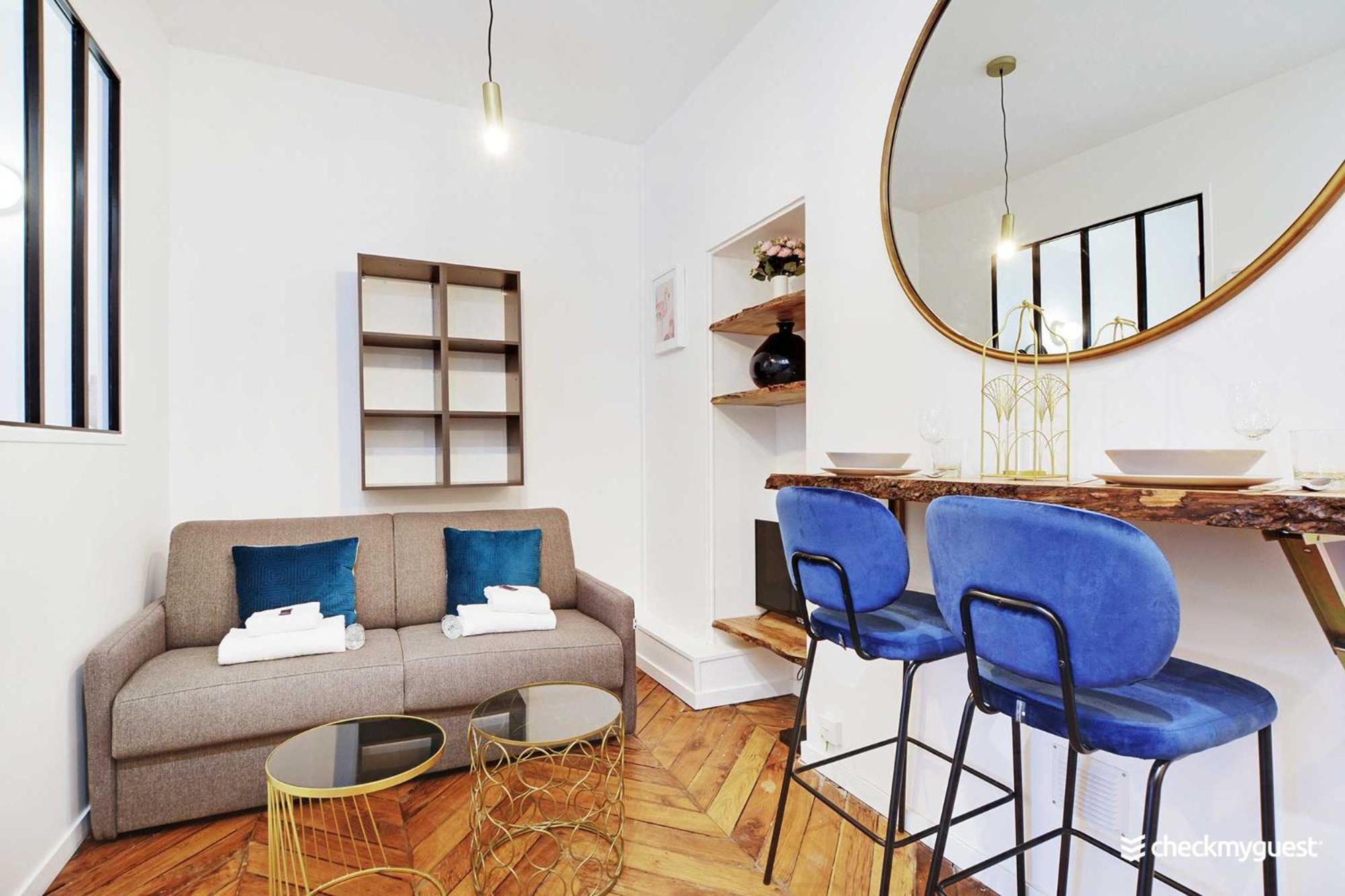 Chic Parisian Retreat Alexandre Dumas 2c Apartment Paris