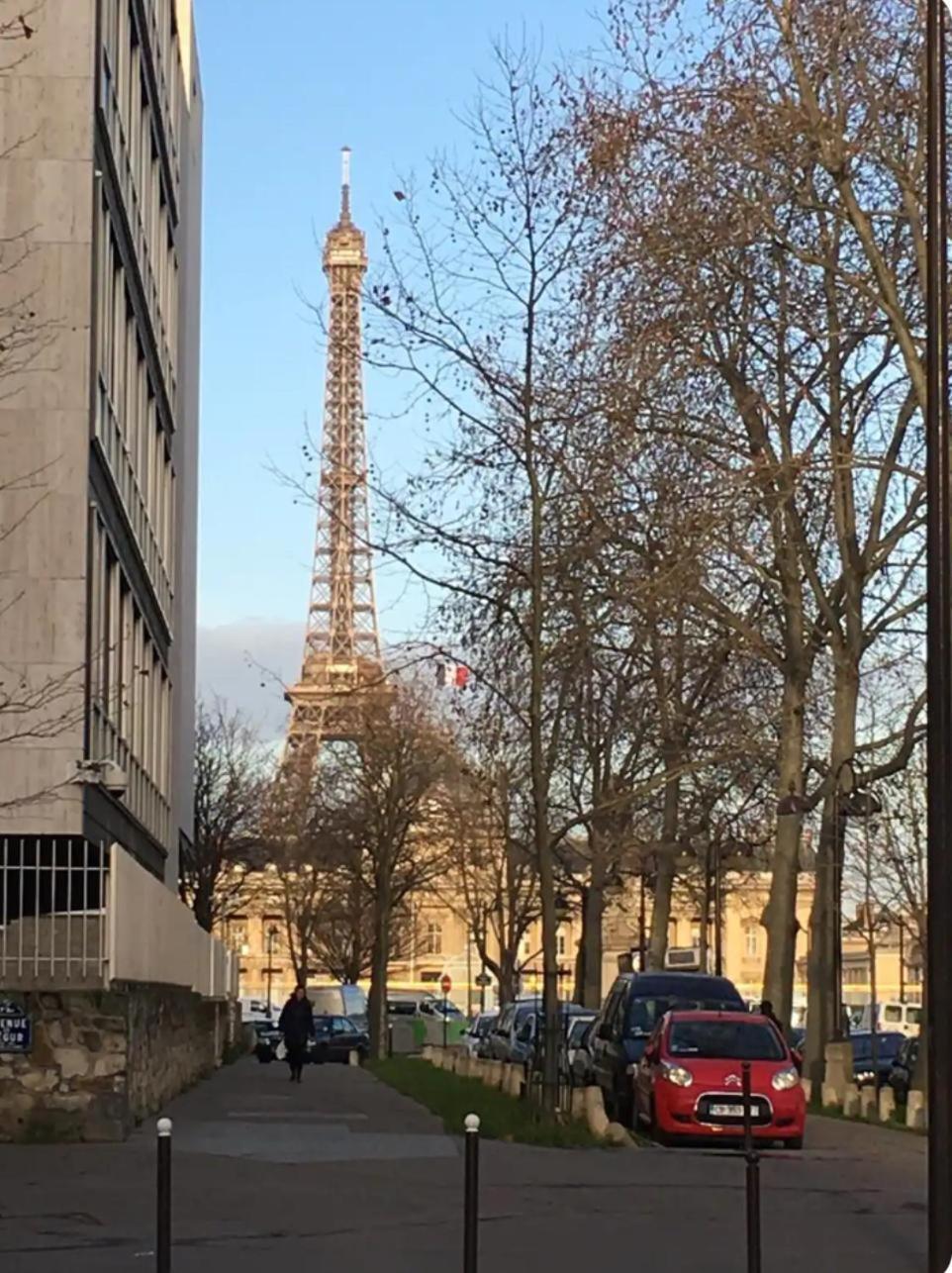 Apartment Pour Deux Face A La Tour Eiffel *