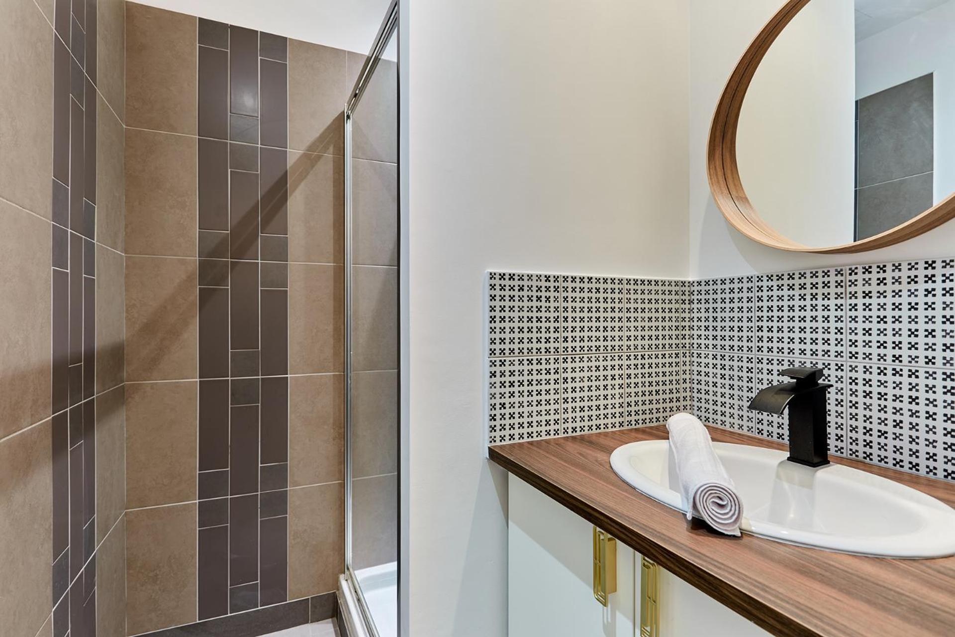 Tour Eiffel By Prestige Apartment