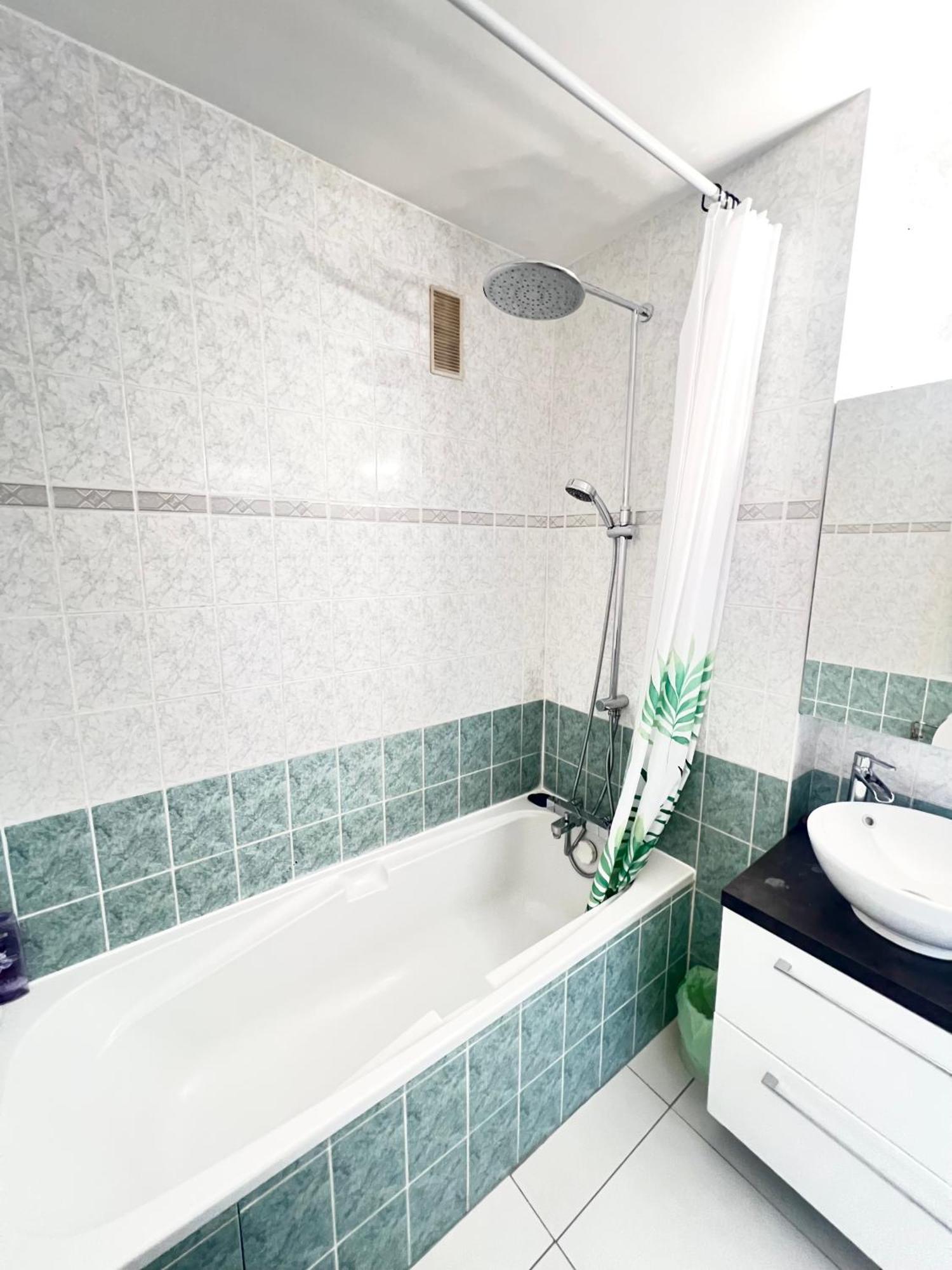 Apartment Like Arc De Triomphe, Champs Elysees, Tour Eiffel *