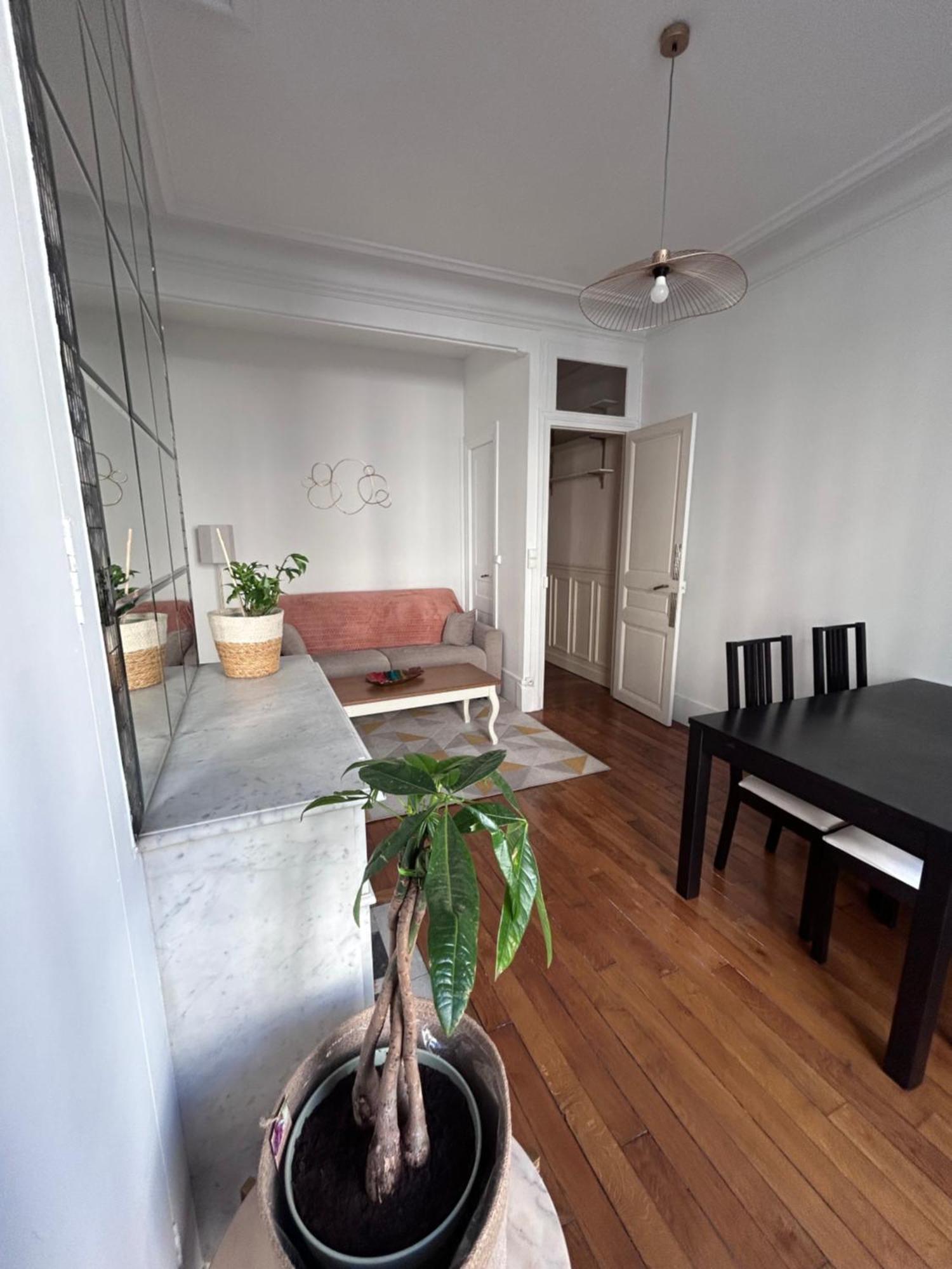 Centre Apartment Paris