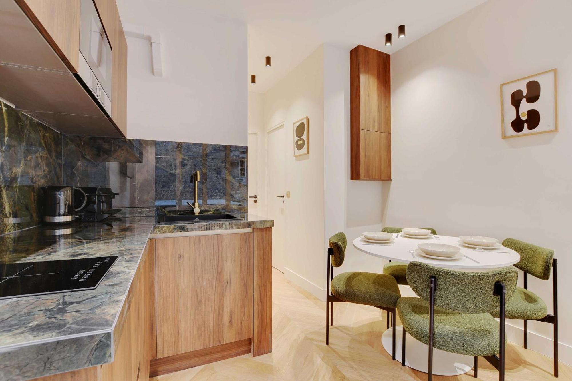 New - 1br-4p - Saint Germain Apartment