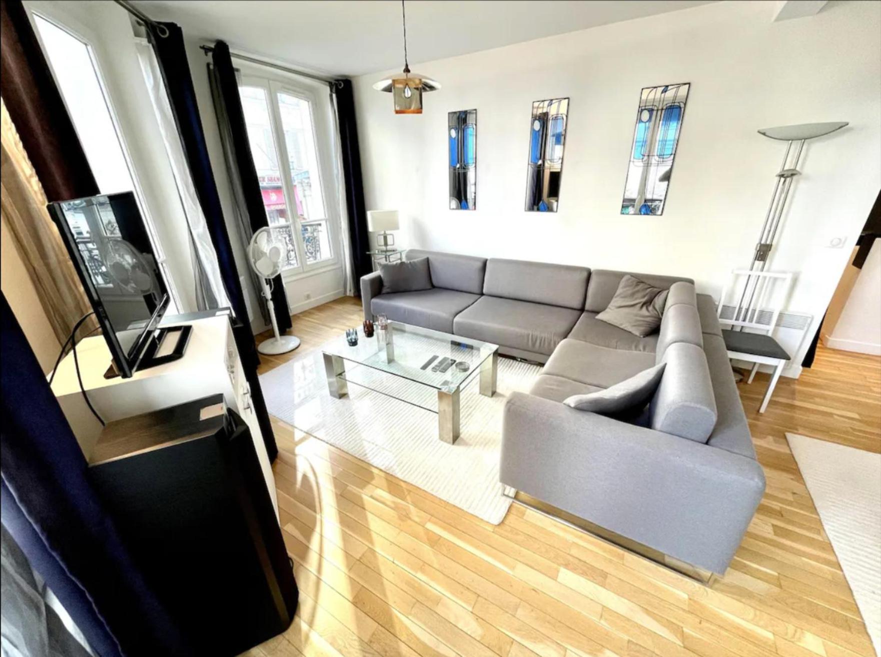 Apartment Lovely Montmartre Paris