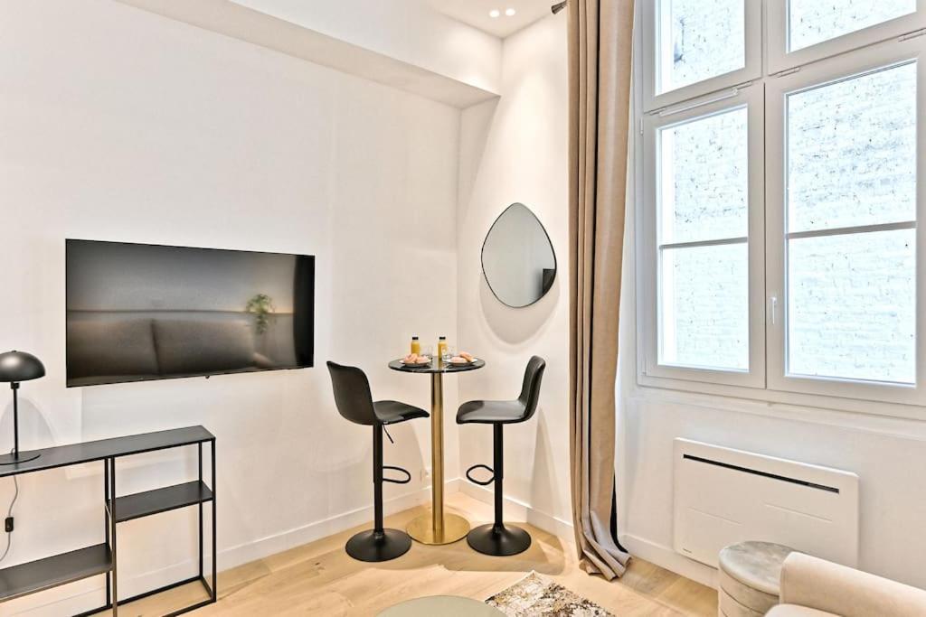 Chic Au Centre Du Sentier Appartement