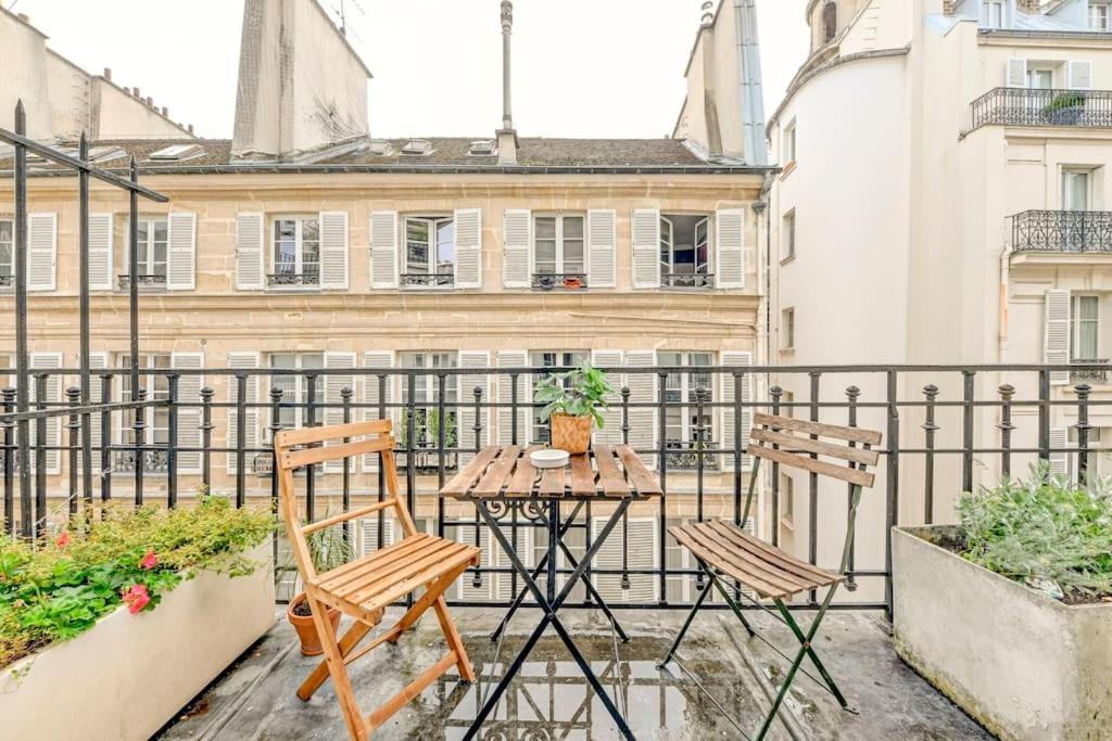 Petit Cosy A Saint-germain-des-pres Et Jardin Du Luxembourg * Paris