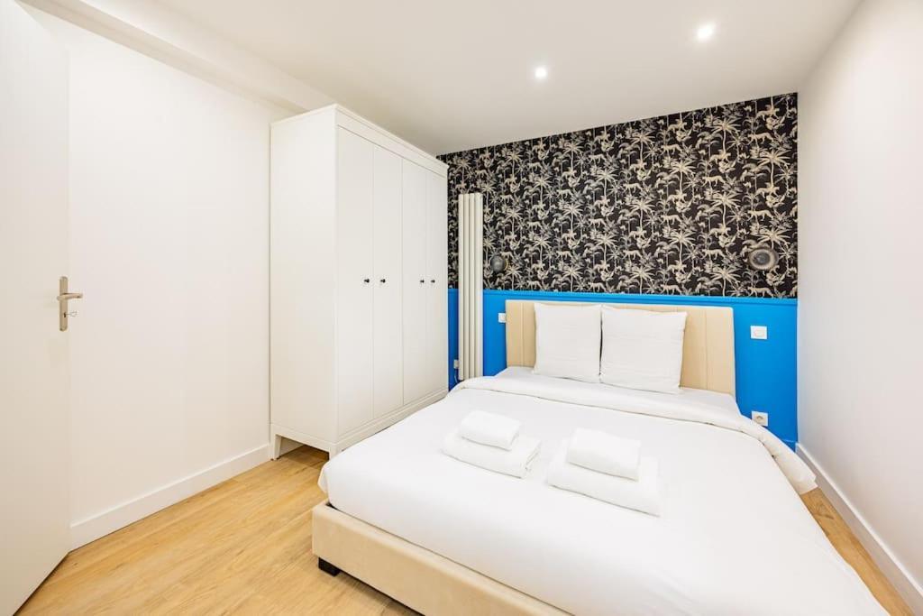 Apartment 8pers # 3 Bedrooms # Pereire # 17 *