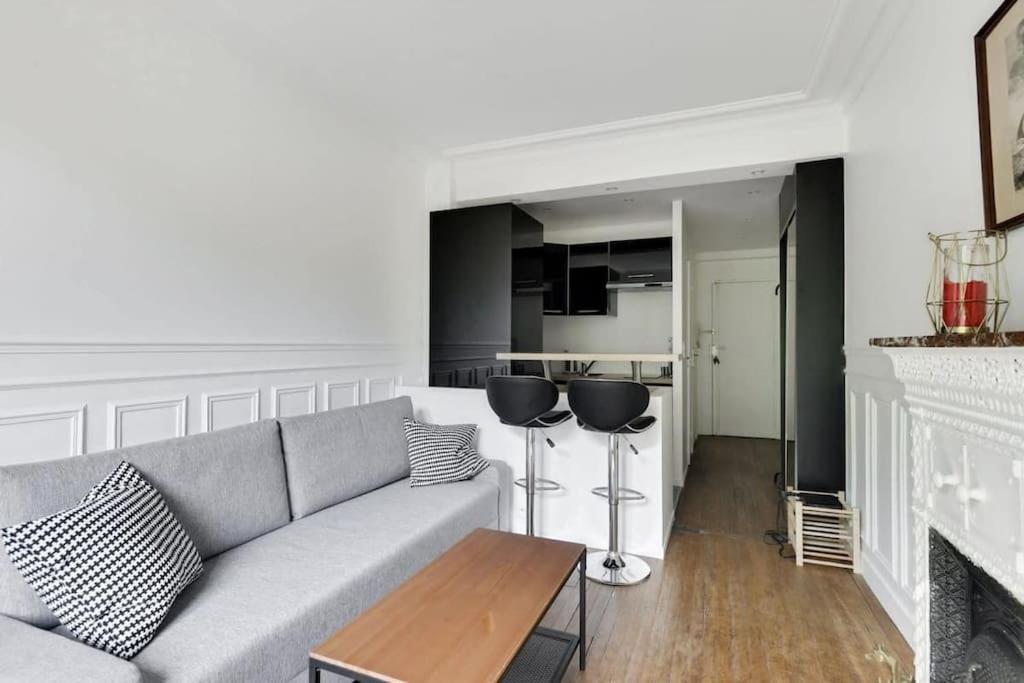 Apartment Entier A Montmartre Pour 4 *