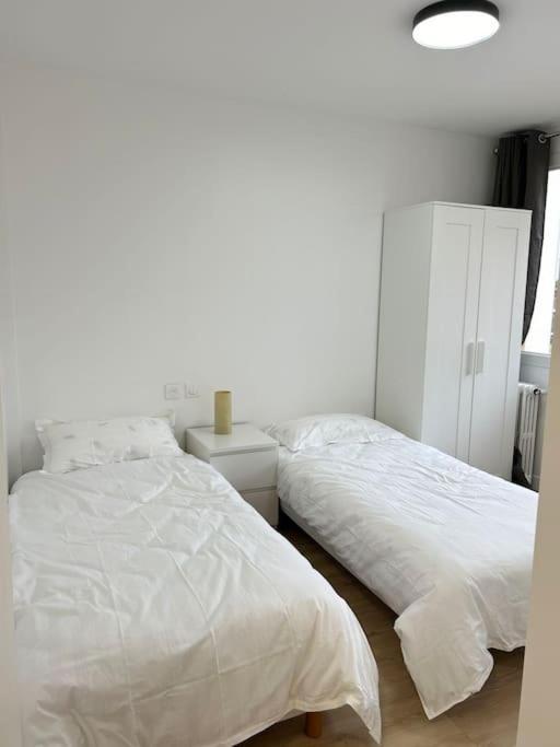 Spacious Near Carre De Baudouin Bua Apartment Paris
