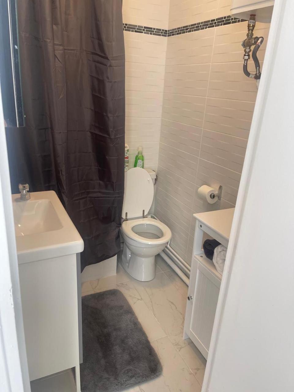 Montmartre Sacre Coeur Refait A Neuf 18eme - 4 P Appartement Paris