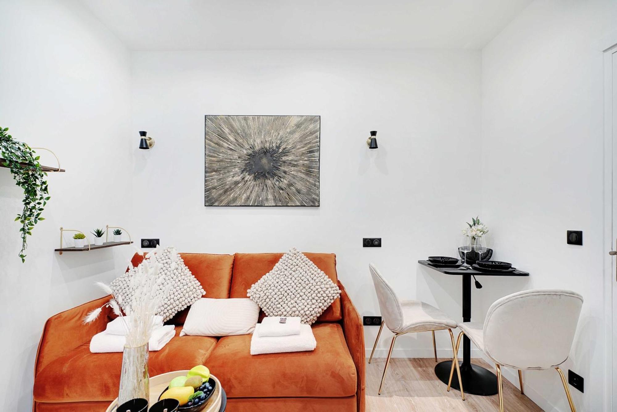 Elegant - 2p-next To Place Pigalle Apartment *