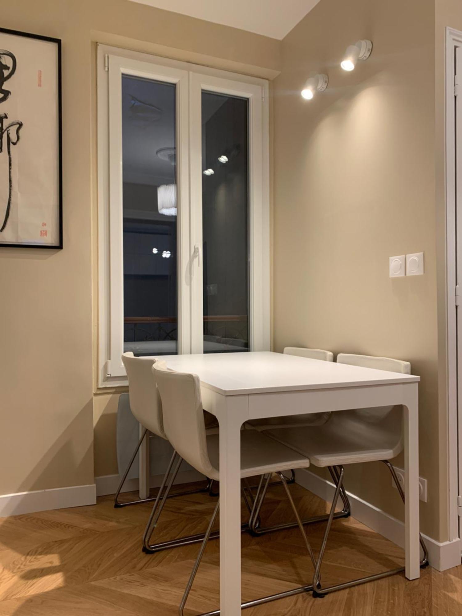 Super Apartment, Comfort Design Functional Homestay